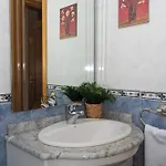 Casa Senda By Cardi Suites.