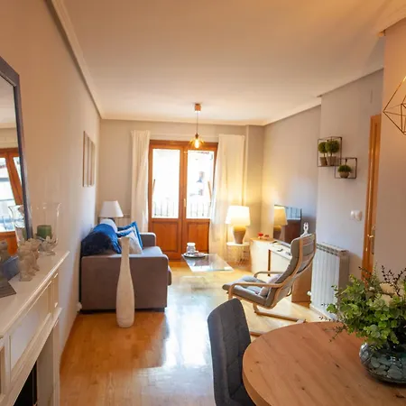 Appartement Casa Senda By Cardi Suites. *