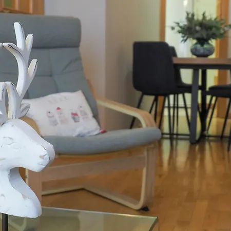 Casa Senda By Cardi Suites. Sallent de Gállego