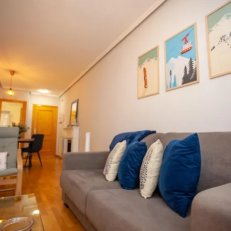Appartement Casa Senda By Cardi Suites.